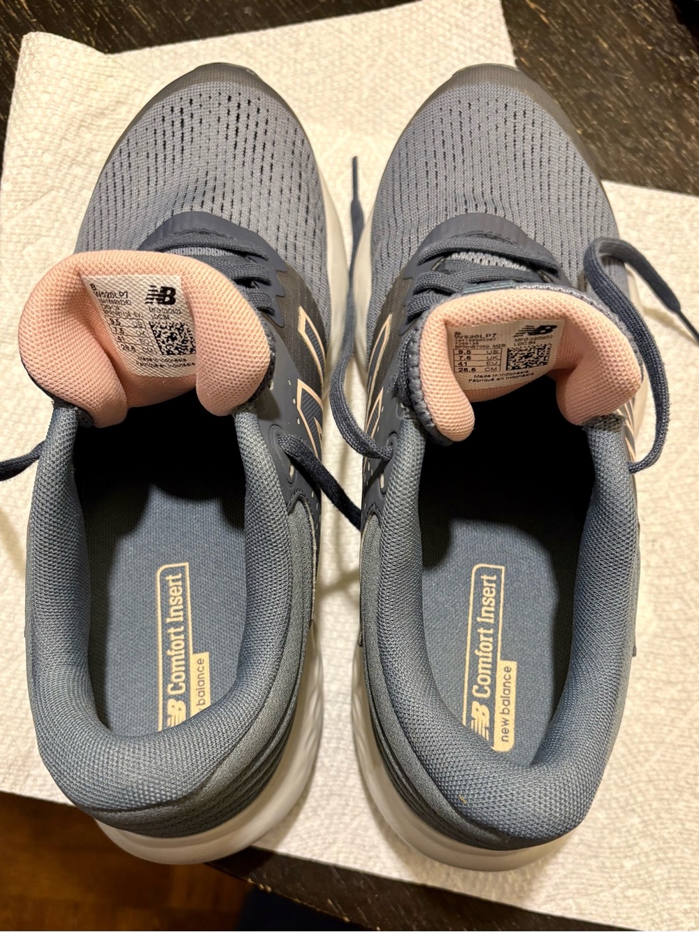New Balance 520 v7 Gray and Pink Women's Comfort Running Shoes size 9.5m